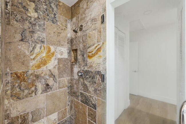 Building Photo - 486 NW 1st St