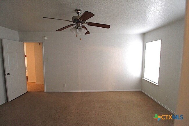 Building Photo - 3809 Joshua Taylor Dr