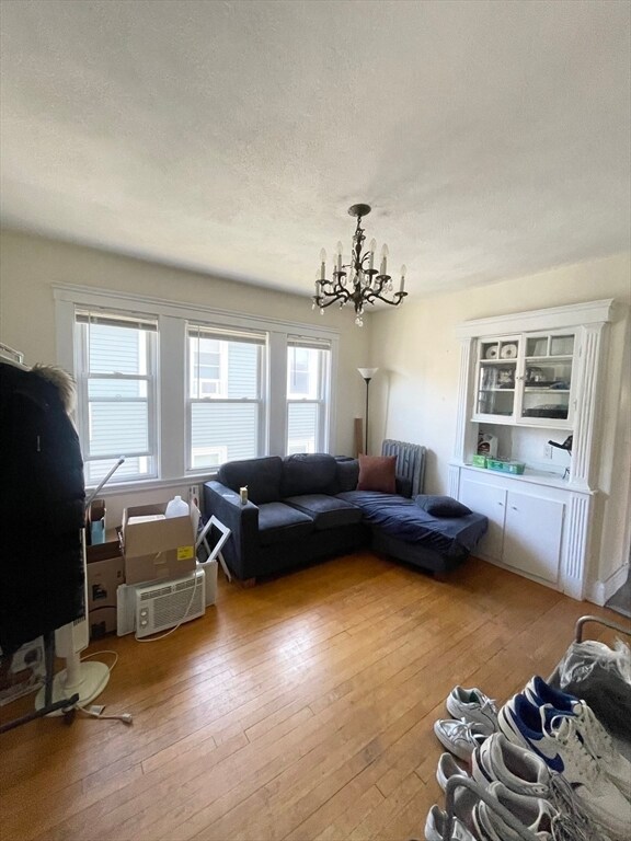 Building Photo - 44 Chetwynd Rd