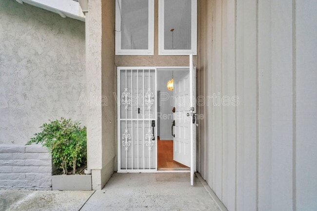 Building Photo - 2229 Camino Preciosa Sur