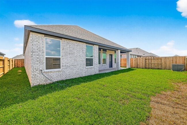 Building Photo - 3028 Avenida Sonoma Dr