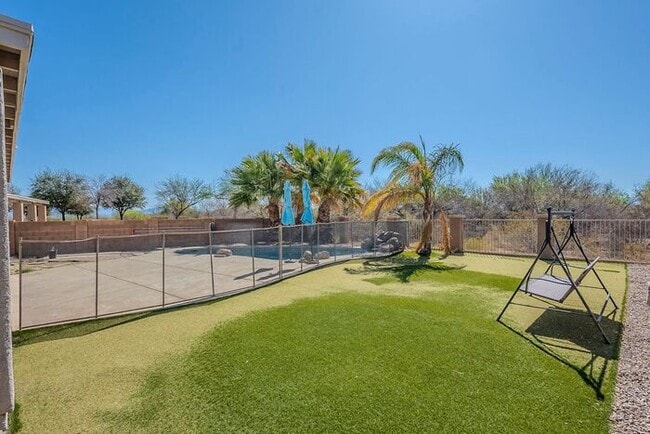 Building Photo - Pending/ Rented - Sahuarita Beauty!
