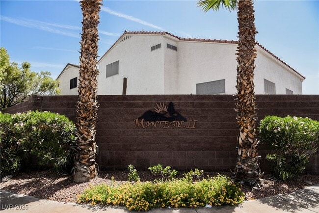 Building Photo - 138 Cam Capri