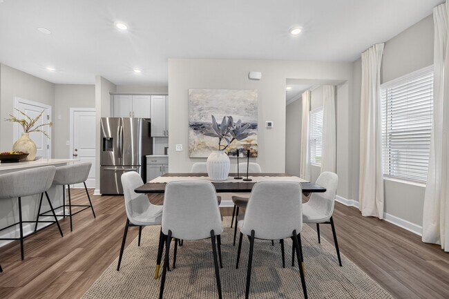 Building Photo - 314 Hyssop Ct
