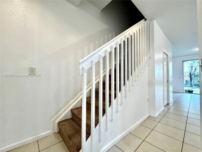 Building Photo - 2576 SW 83rd Ave
