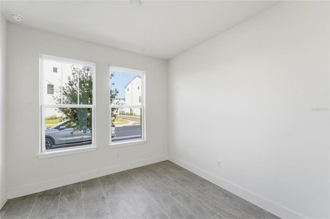 Building Photo - 15058 Grv Lk Dr