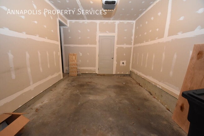 Building Photo - 2818 Etley Ct