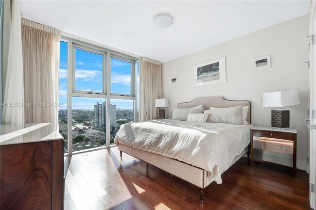 Building Photo - 6899 Collins Ave