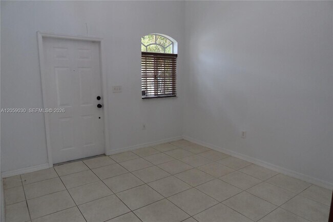 Building Photo - 8341 SW 124th Ave.