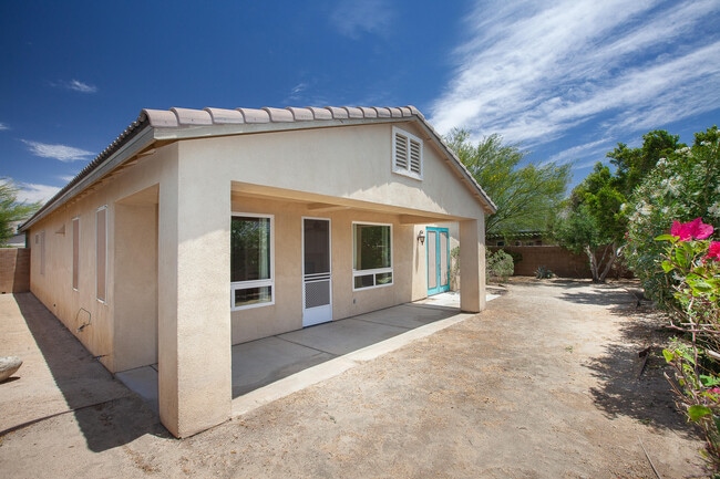 Building Photo - 66223 Palo Verde Trail