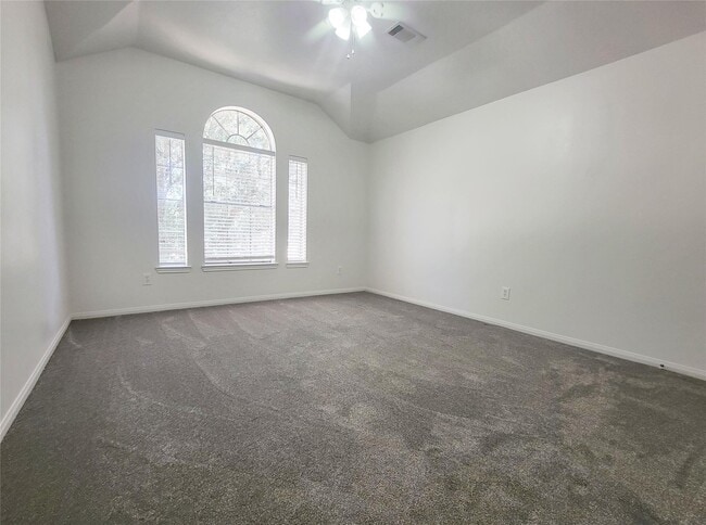 Building Photo - 20839 Beech Tree Dr