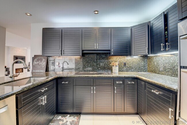 Building Photo - 22866 El Dorado Dr