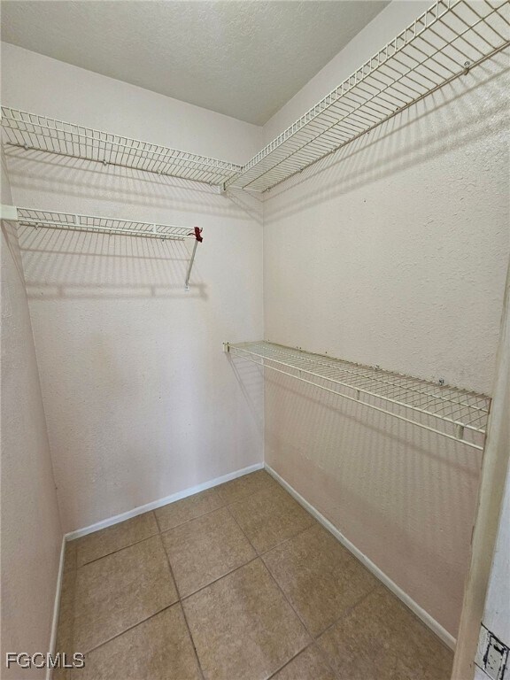 Building Photo - 1206 SE 36th Terrace