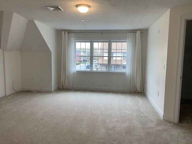 Building Photo - 506 Sea St