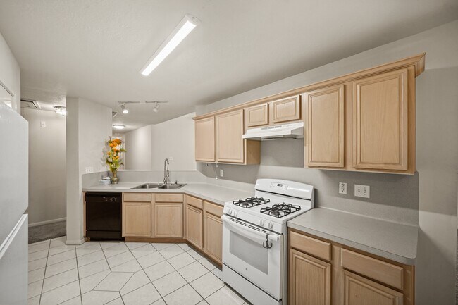 Building Photo - 19322 Cactus Rose Dr