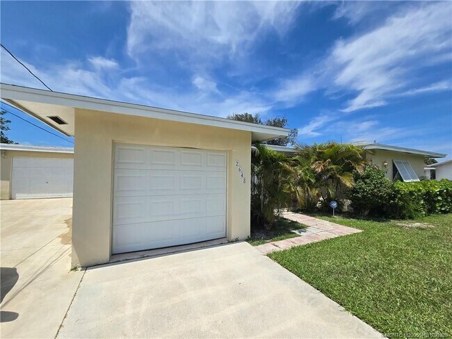 Building Photo - 2648 Rockcrest Ct