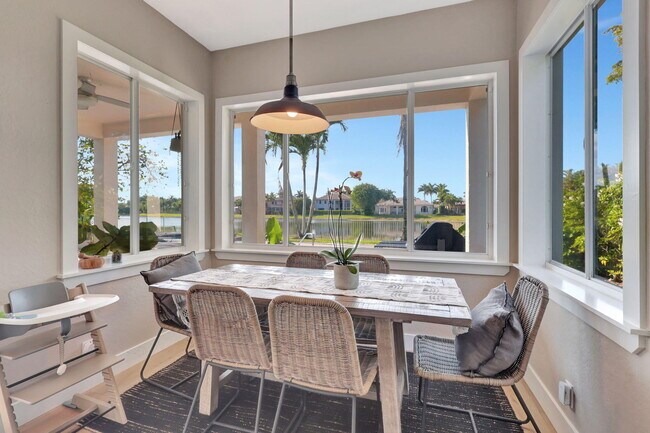 Building Photo - 11615 Paradise Cove Ln