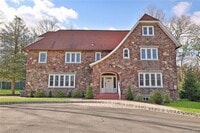 Building Photo - 245 Townline Rd