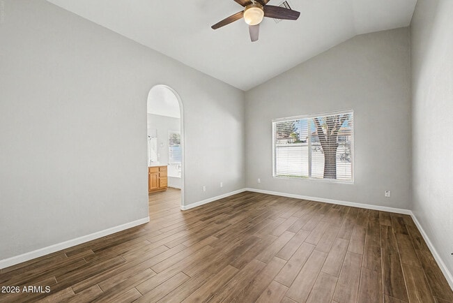 Building Photo - 1321 N Malibu Ln