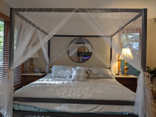 Building Photo - 66 Paquette Dr