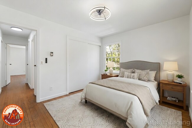 Building Photo - Chiles Avenue