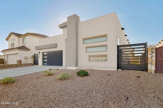 Building Photo - 905 Witton Pl