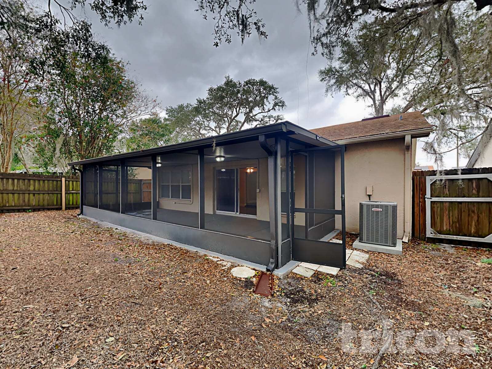 Building Photo - 1115 Hardwood Dr