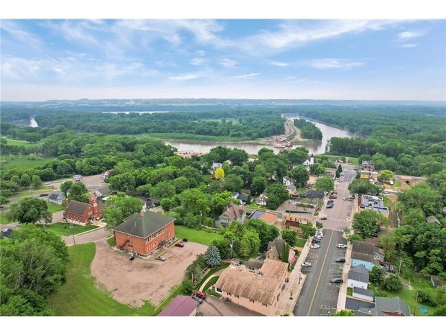 Building Photo - 645 Ramsey Cir