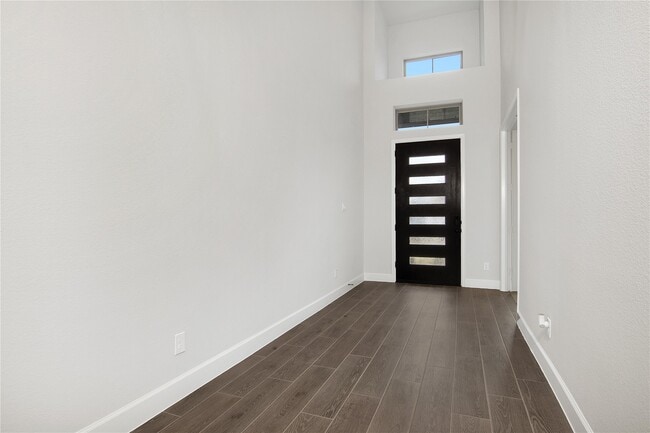 Building Photo - 7510 Snowfield Peak Ln