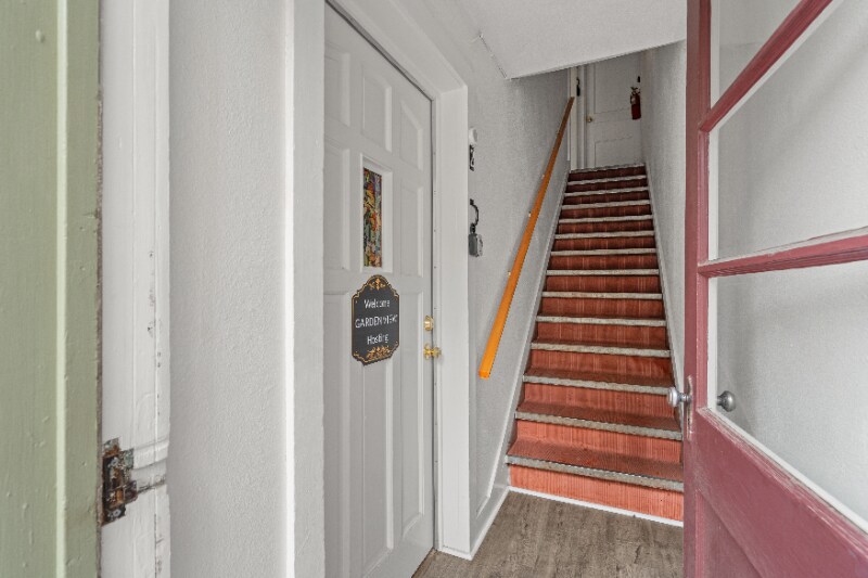 Building Photo - 451 Broad St