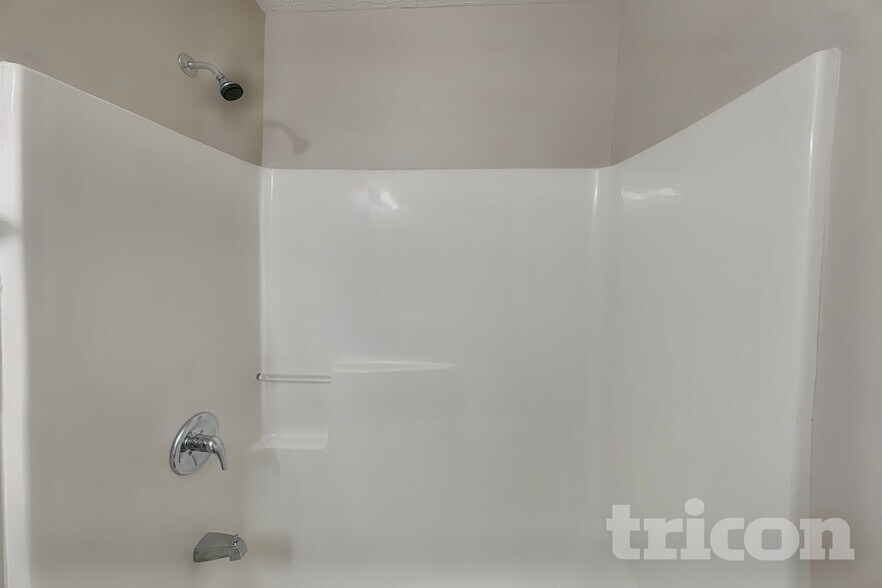 Building Photo - 7112 Spurrington Cir