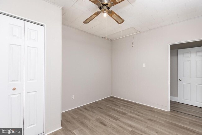 Building Photo - 17 2nd Ave