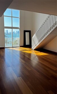Building Photo - 1701 Sunset Harbour Dr
