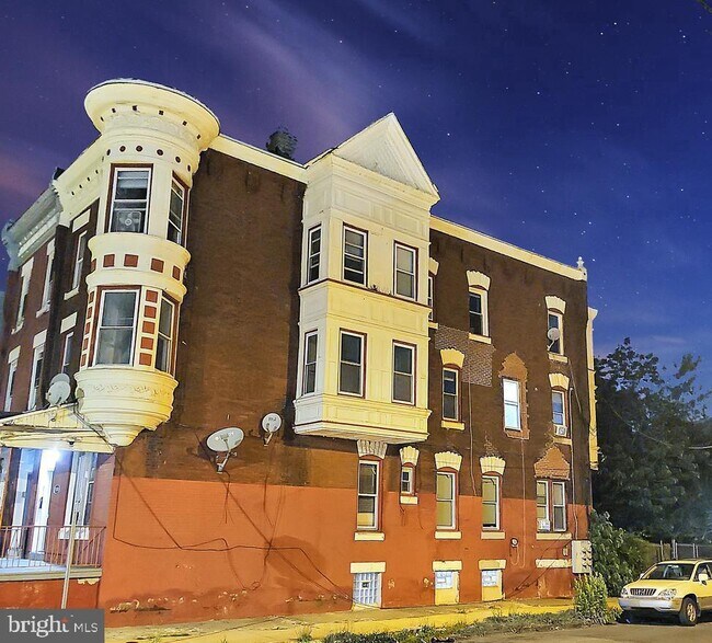 Building Photo - 1101 N 41st St