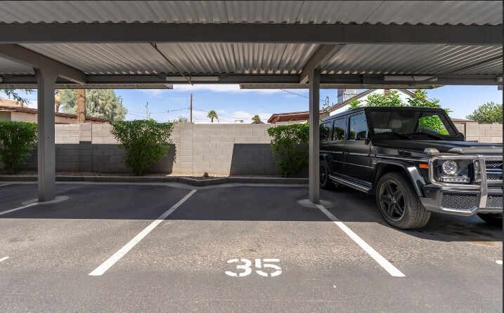 Building Photo - 475 N 9th St