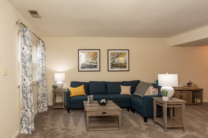 McDonogh Village Apartments & Townhomes 3771 Brice Run Rd