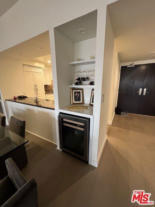 Building Photo - 10445 Wilshire Blvd