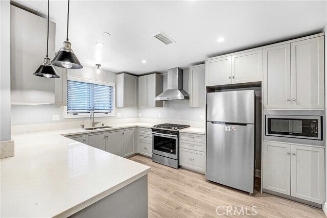 Building Photo - 158 S Sierra Madre Blvd