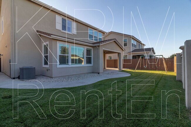 Building Photo - 10940 Portside Dr