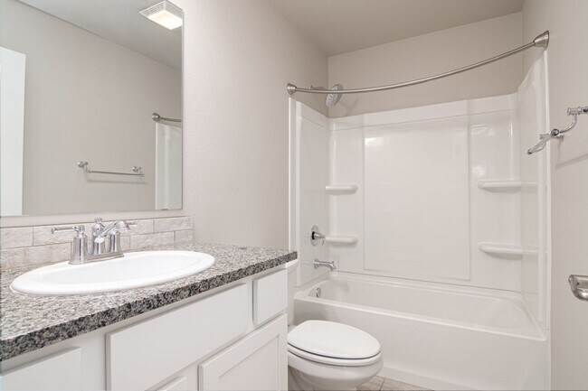 Building Photo - 2510 Outlaw Ct