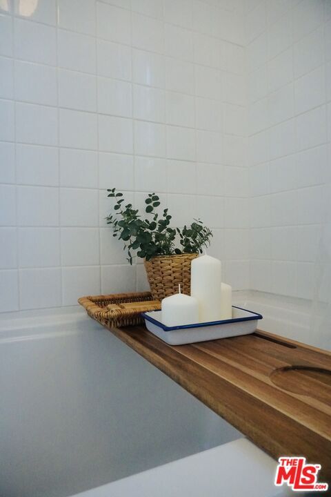 Building Photo - 459 N Bandini St