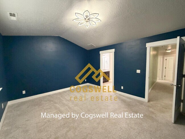 Building Photo - 14535 Juniper Shade Dr