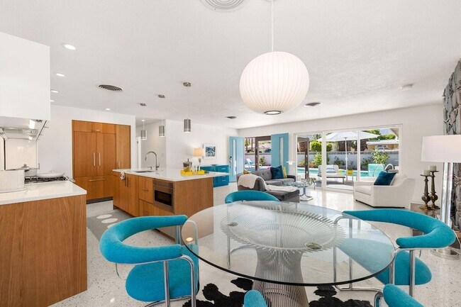 Building Photo - 74350 Covered Wagon Trail