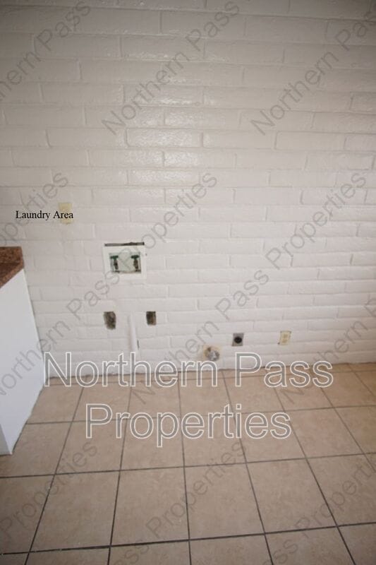 Building Photo - 11212 Wharf Cove Dr
