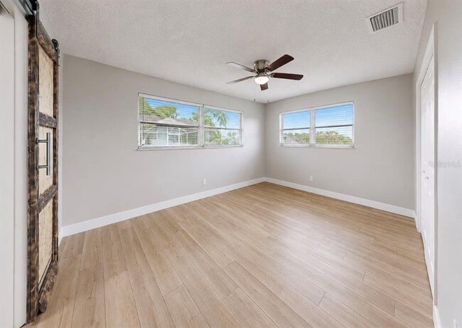 Building Photo - 1729 Bikini Ct