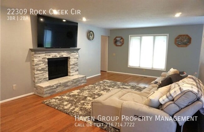 Building Photo - 22309 Rock Creek Cir
