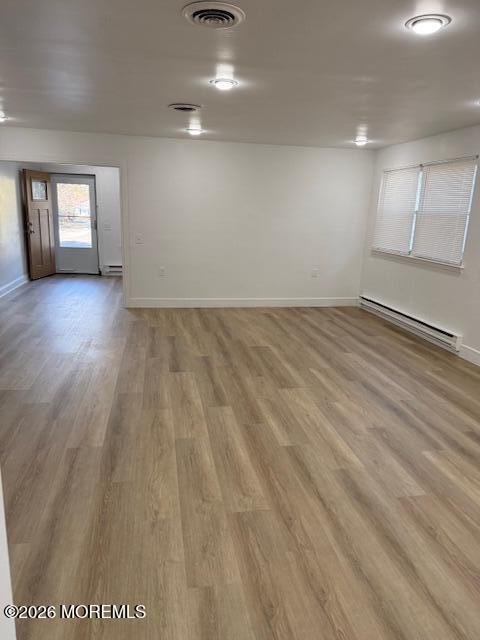 Building Photo - 16 Ivy Ct