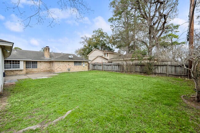Building Photo - 1039 Marcella St