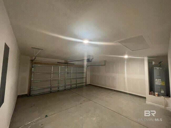 Building Photo - 10279 Ruffian Rte