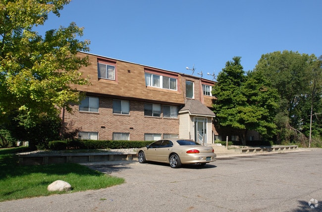 Building Photo - Waverly Road Apartments